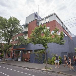 Melbourne Metro Yha